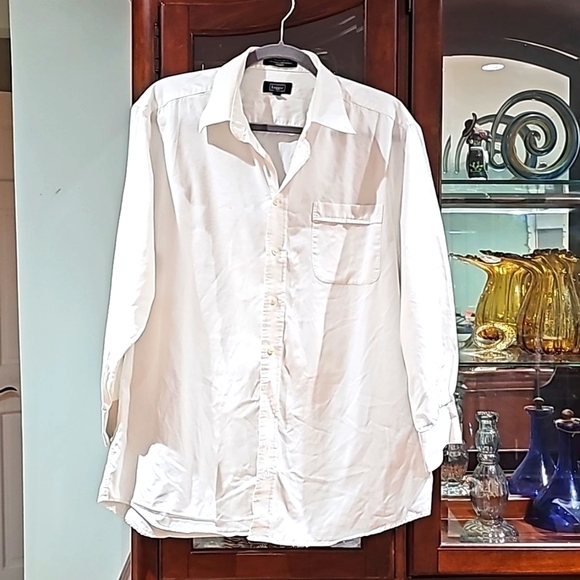Haggar Dress Shirt Wrinkle free Crisp white size 16 1/2 32/33 - Picture 1 of 10
